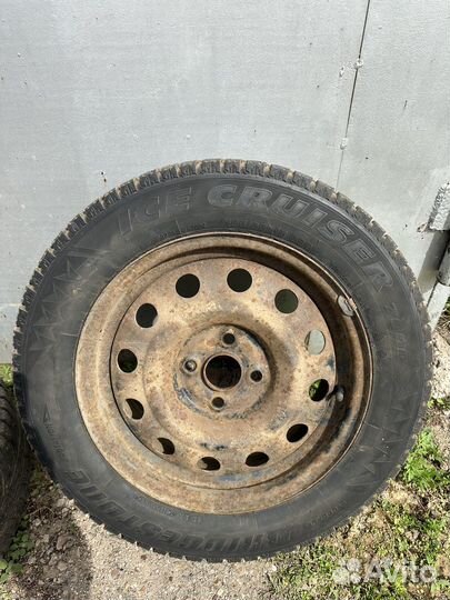 Bridgestone Ice Cruiser 7000 185/65 R15