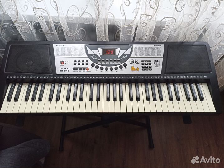 Синтезатор