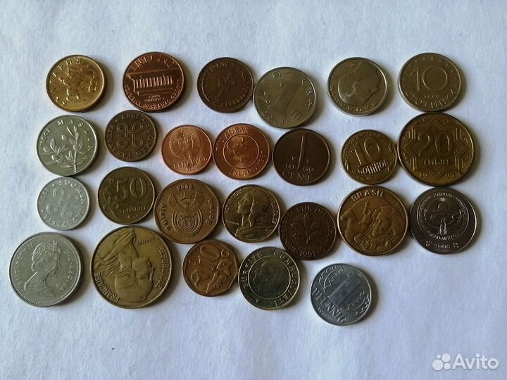 25 монет мира без повторов