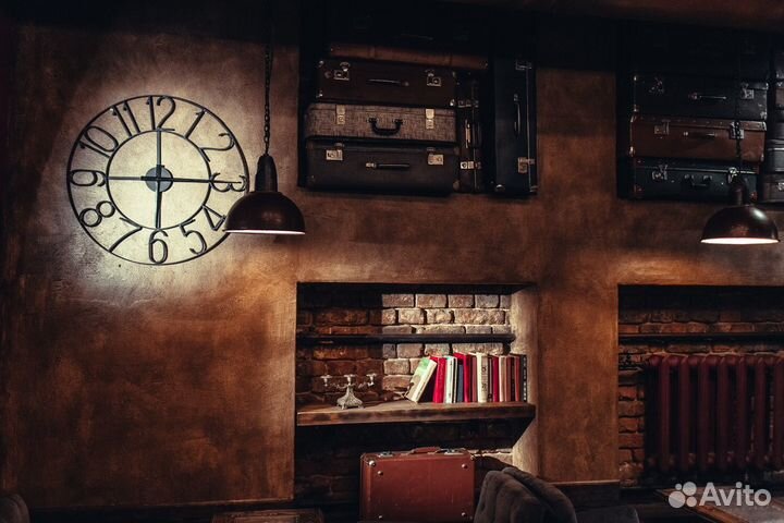 Бармен,официант