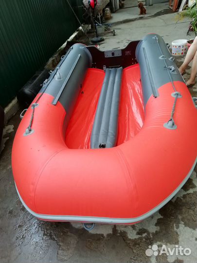 Лодка и мотор
