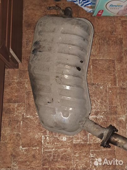 Продам глушитель Hyundai i40