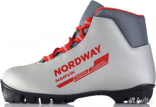 Лыжные ботинки Nordway 32р и 29р