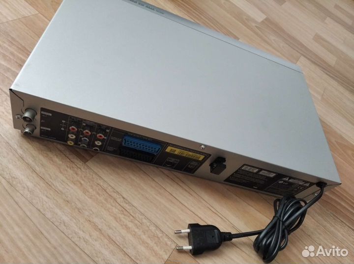 LG DC577X DVD/VHS комби