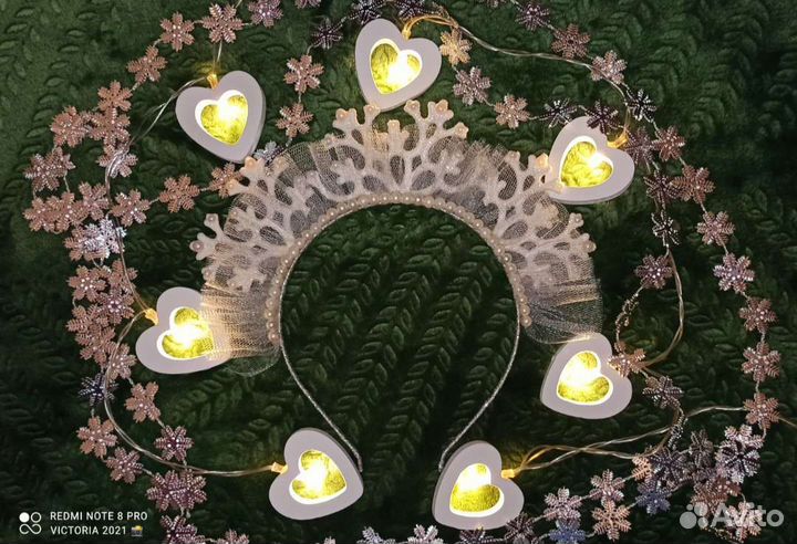 Новогодняя корона снежинка