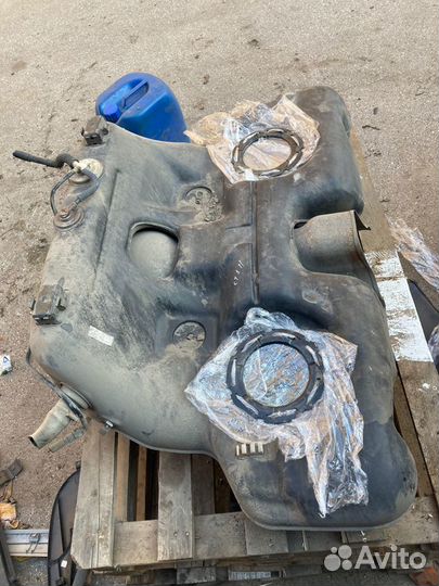 Бак топливный Cadillac CTS 2