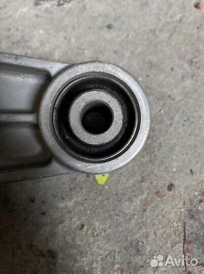 Опора двигателя задняя нижняя на Шеврале лачетти