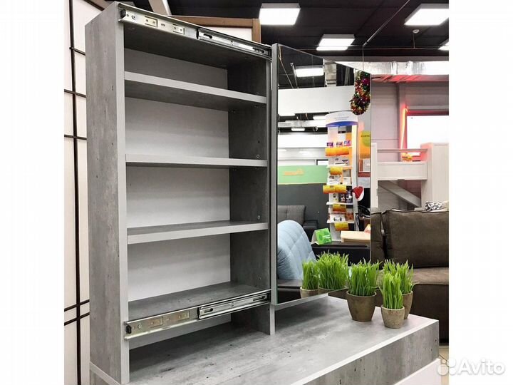 Косметический стол Инстайл