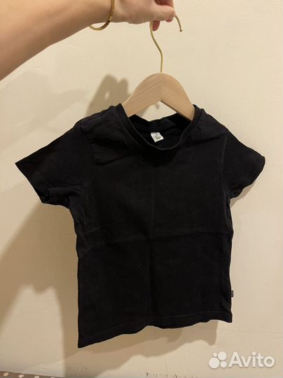 Просто черная футболка 104 sela