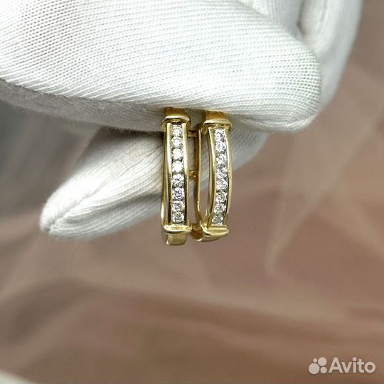 Золотые серьги с бриллиантами 0,29 ct 585