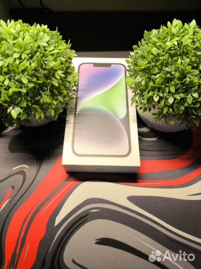 iPhone 14, 256 ГБ