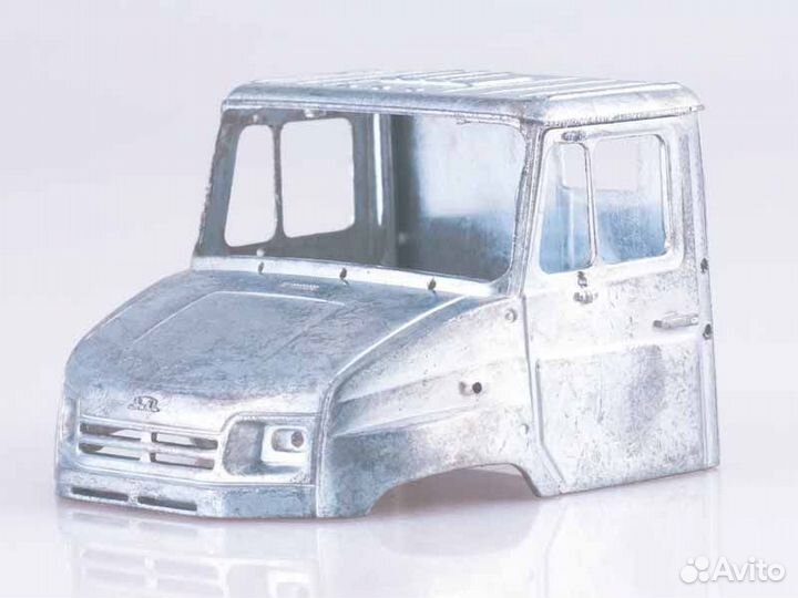 Сборная модель автомобиля ЗИЛ-5301 Бычок