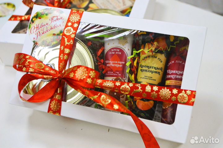 Новогодние подарки на заказ и в наличии