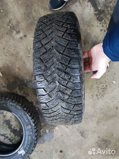 Michelin X-Ice North 4 185/65 R15 92