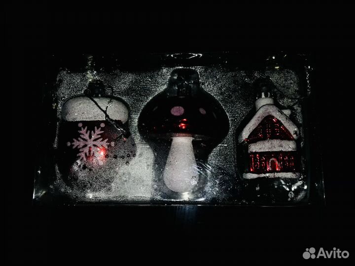 Игрушки новогодние набор 3 штуки Красные