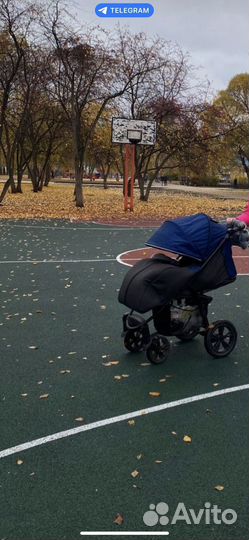 Прогулочная коляска bubago cross