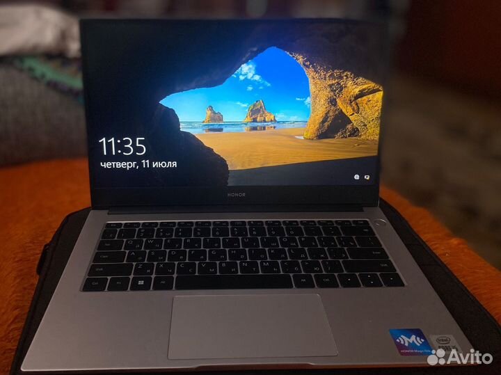 Honor magicbook x14