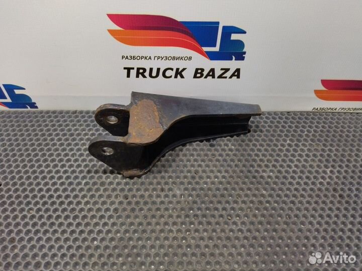85437055009 Кронштейн стойки стабилизатора правый