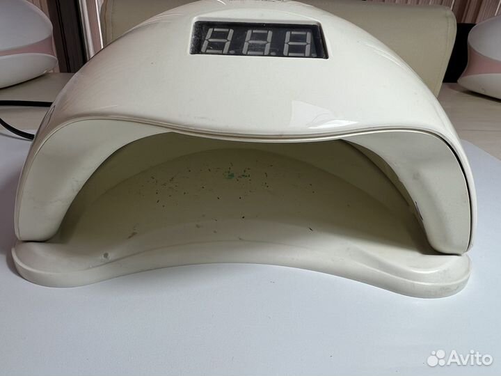 Лампа для ногтей