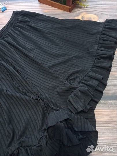 Шорты новые 50 размер