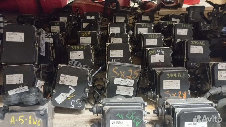 Блок ABS абс Audi A5 8T A4 B8 Q5 Q7 A6 A8