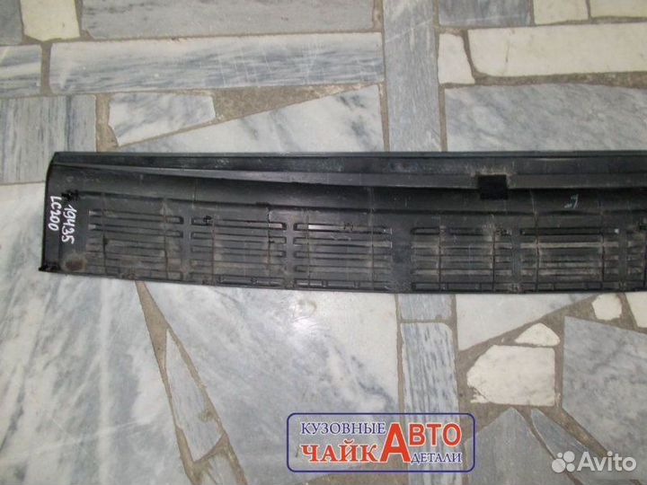 Накладка бампера задняя Lexus Lx