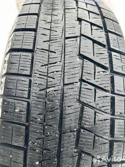 Yokohama Ice Guard IG60 215/55 R18