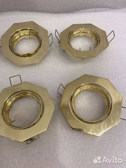 Светильник потолочный встраиваемый б/у