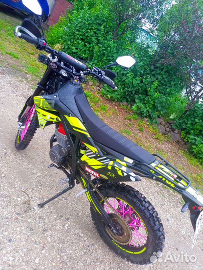 Продам Regulmoto ZR 300 4valves