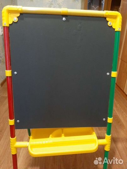 Мольберт детский двухсторонний