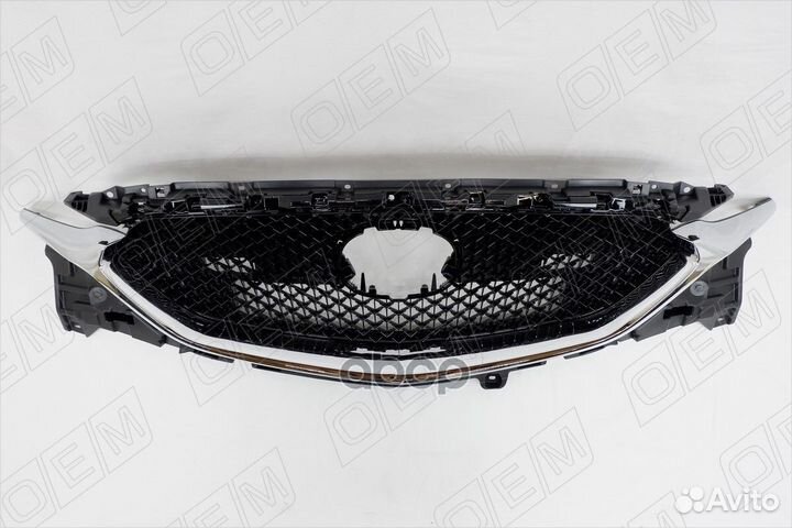 Решетка радиатора Mazda CX-5 2 2017-2021 OEM319