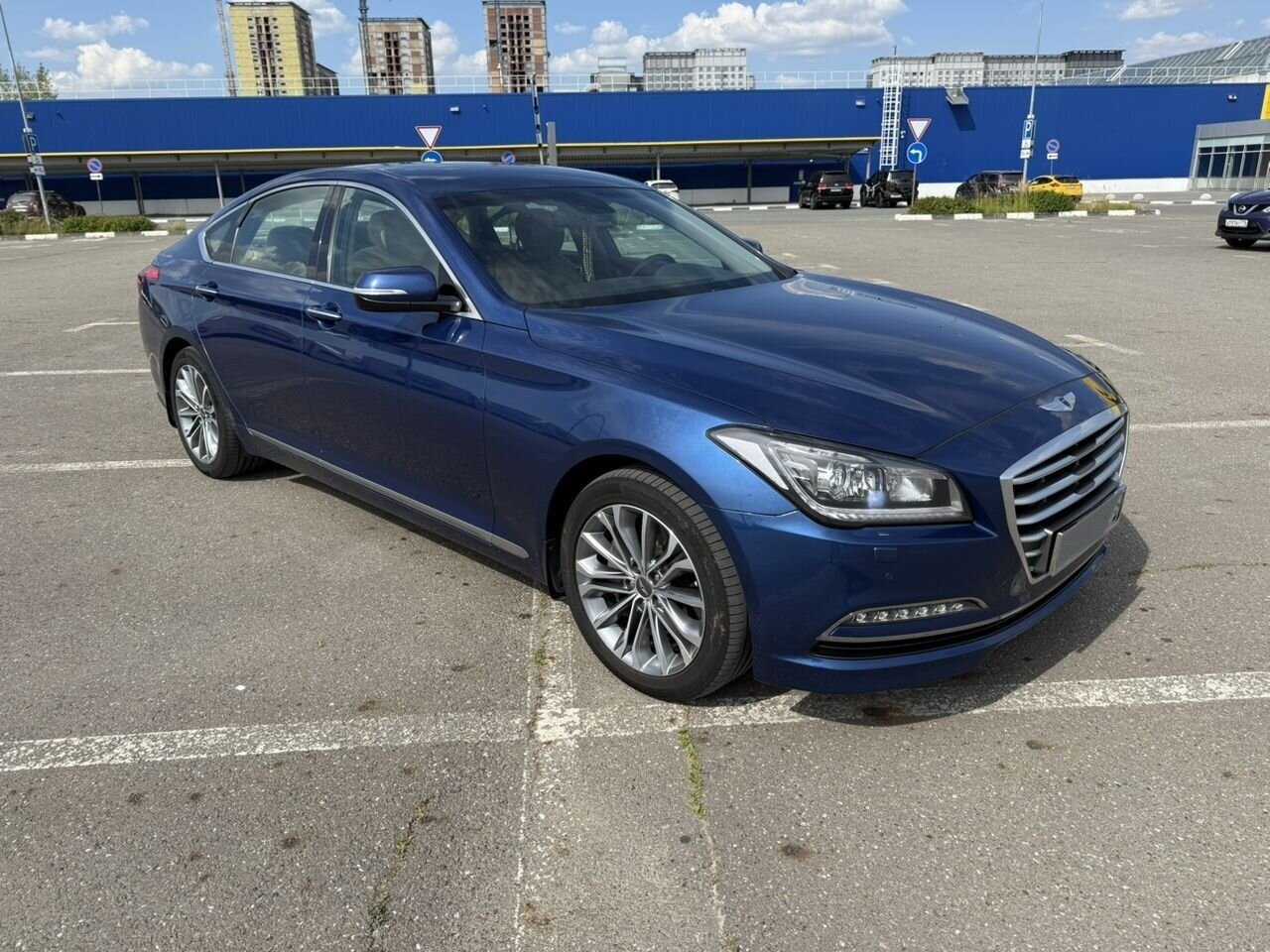 Hyundai Genesis: фото владельца