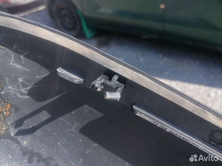 Накладка на задний бампер Toyota 76871D8010