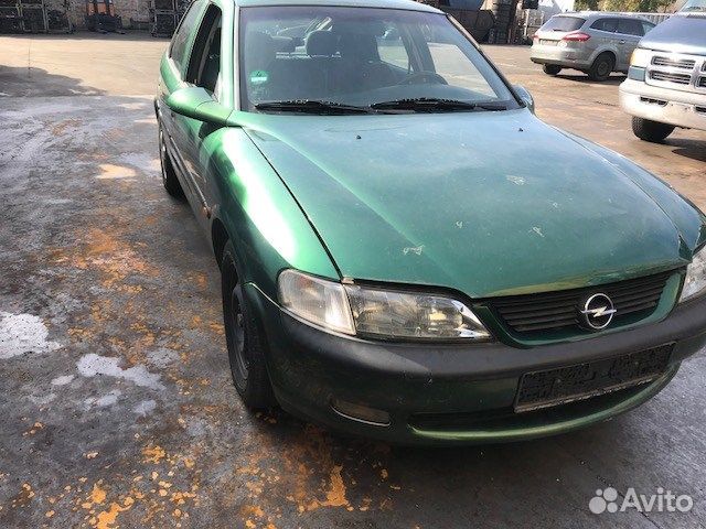 Разбор на запчасти Opel Vectra B