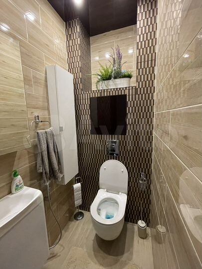 2-к. квартира, 70 м², 3/3 эт.