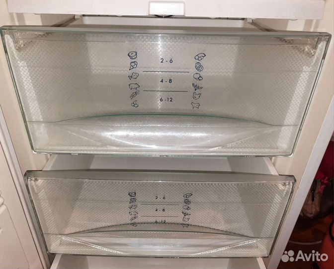 Запчасти для Холодильника Liebherr CUN 30210