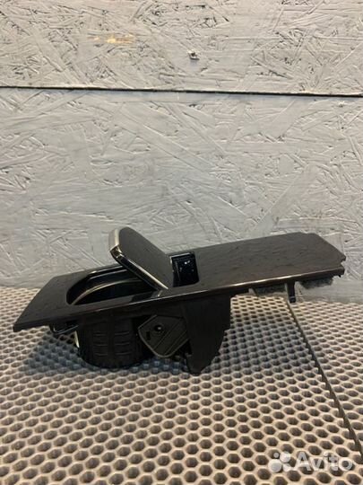 Подстаканник задний Porsche Panamera 970 cwaa