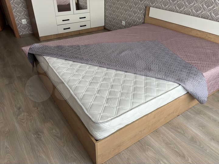 1-к. квартира, 35 м², 8/12 эт.