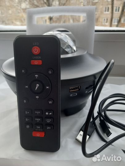 Диско шар-Музыкальный проектор звёздного неба