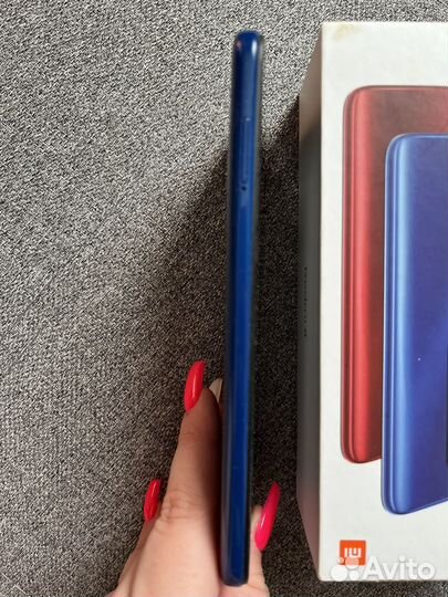 Телефон Xiaomi redmi 8