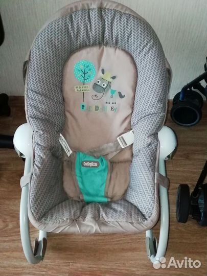 Шезлонг babyton