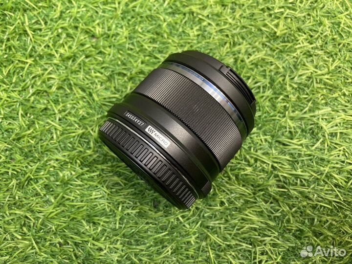 Olympus 25mm 1.8 Micro 4/3