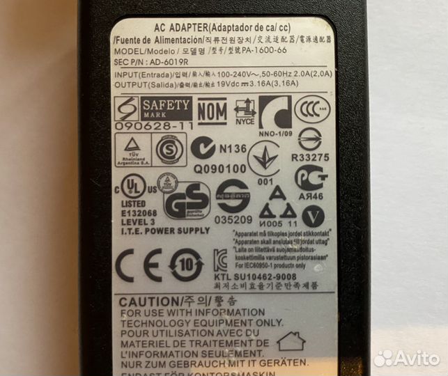 Блок питания ноутбука Samsung оригинал зарядка