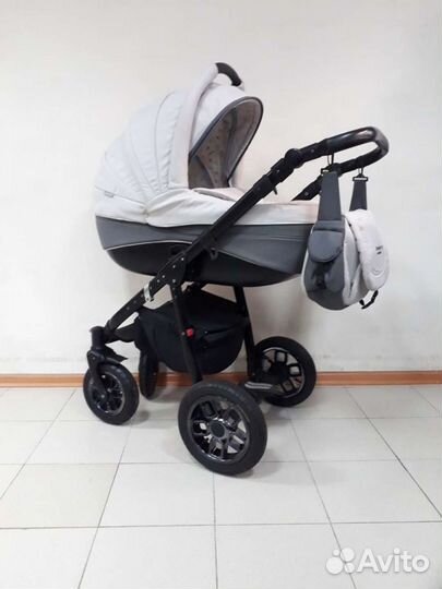 Коляска Adamex Pajero 2 в 1 (3 в 1)