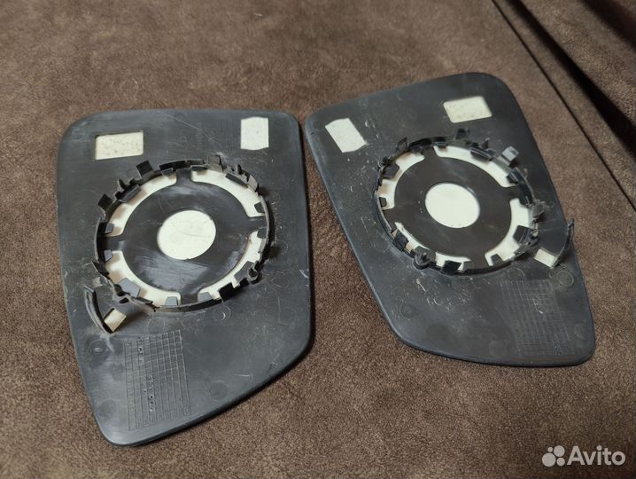 Зеркало на LADA granta