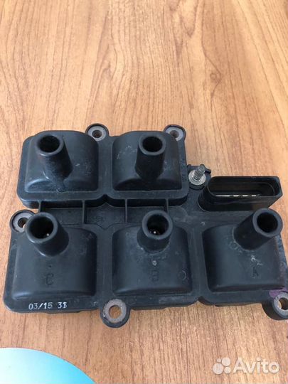 Модуль катушек зажигания Volkswagen Bora 2.3 AGZ