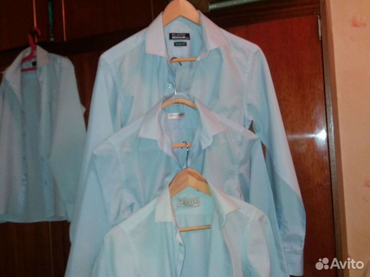 Рубашки голубые