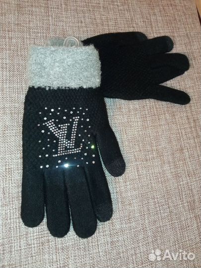 Перчатки новые