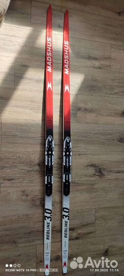 Беговые лыжи