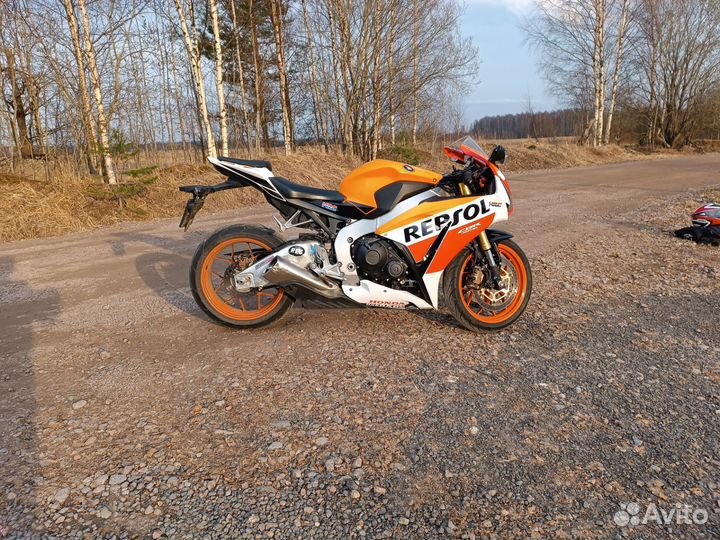Honda CBR 1000RR Fireblade (ABS)